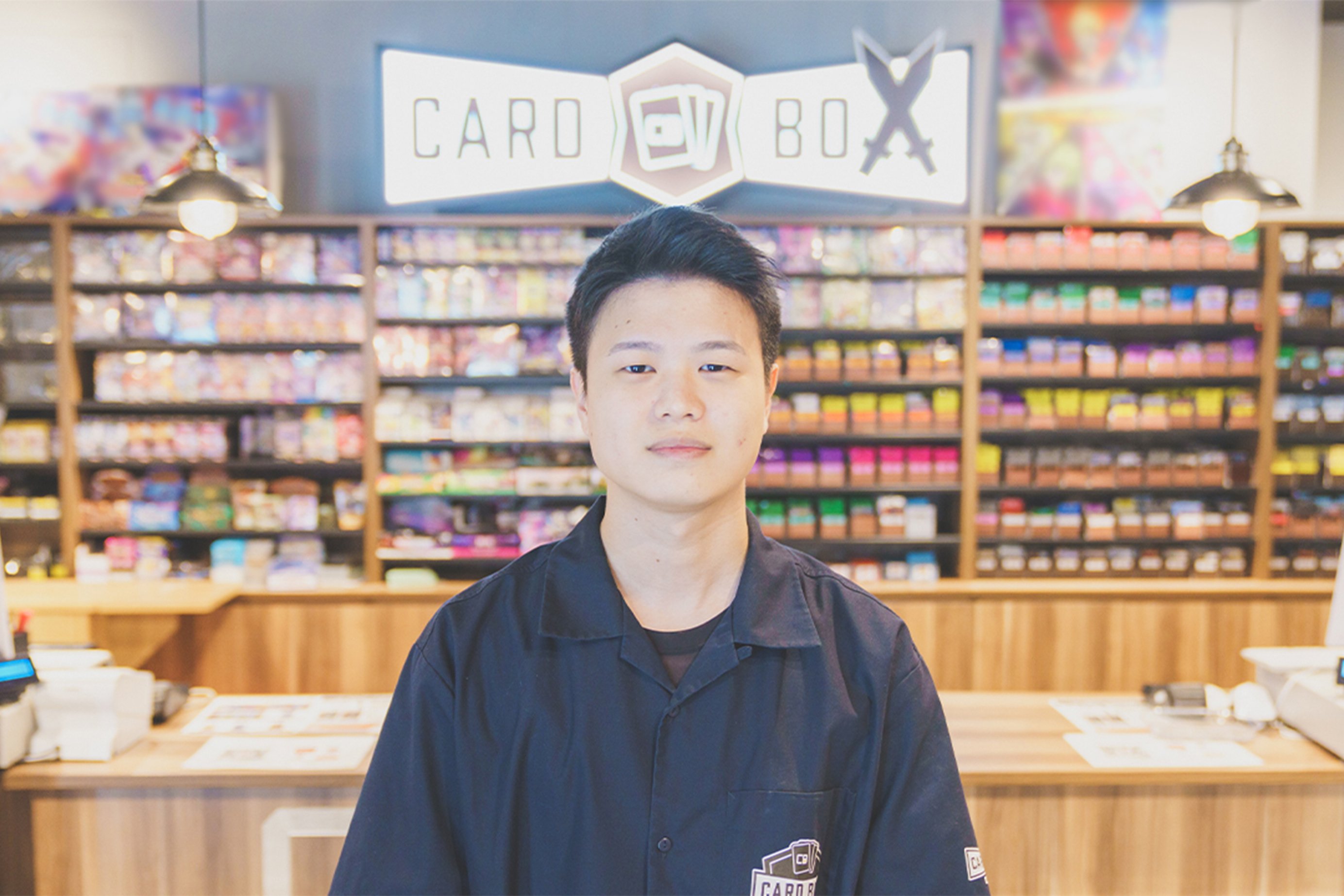 カードボックスヨコハマ本店